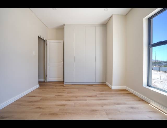 3 BEDROOM HOUSE FOR SALE IN SANDOWN